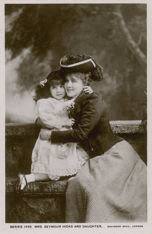 Fru Seymour Hicks og datter av English Photographer