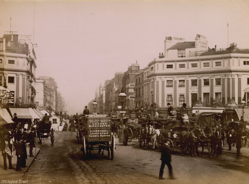 Oxford Street, London av English Photographer
