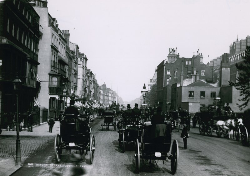 Oxford Street, London, med utsikt mot øst av English Photographer