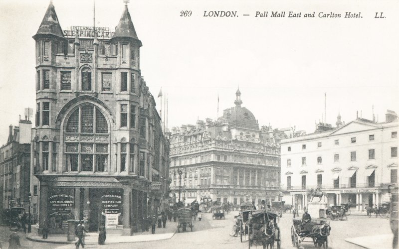 Pall Mall East og Carlton Hotel av English Photographer