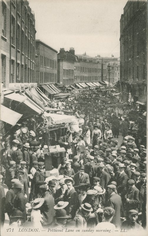 Petticoat Lane søndag morgen av English Photographer
