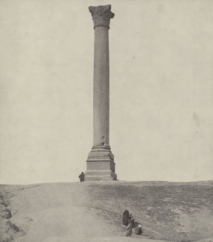 Pompeys-søylen, reist til ære for Diokletian av English Photographer