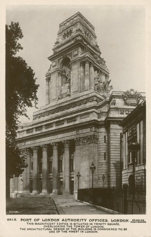 Port of London Authority Offices, London av English Photographer