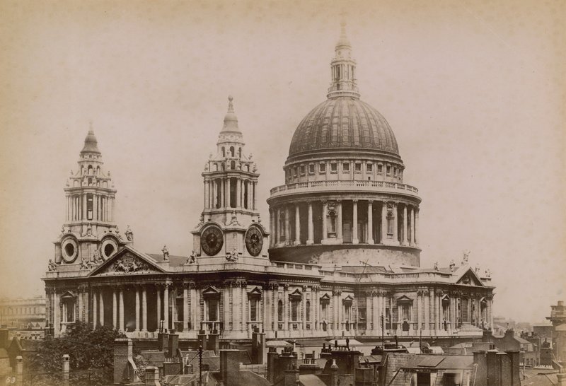 Postkort av St Pauls Cathedral av English Photographer
