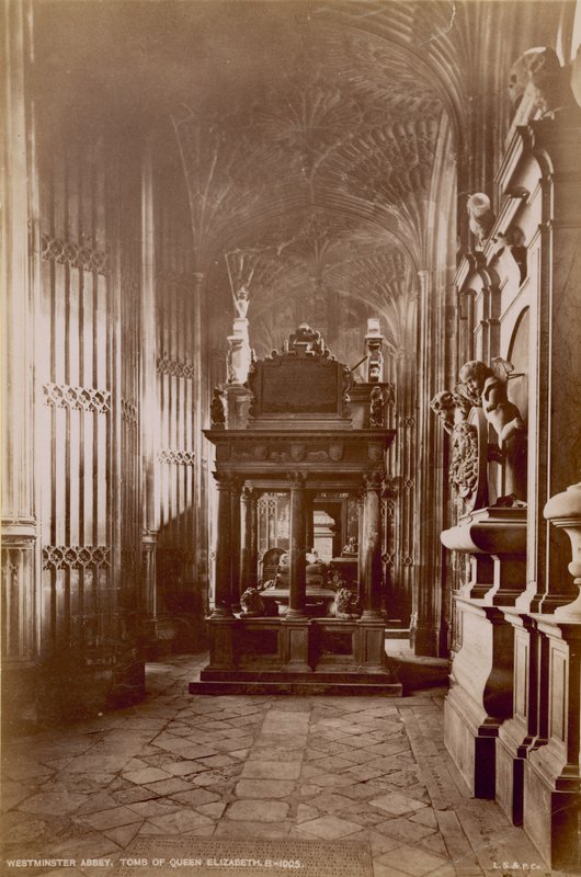 Postkort med et bilde av graven til dronning Elizabeth I av English Photographer