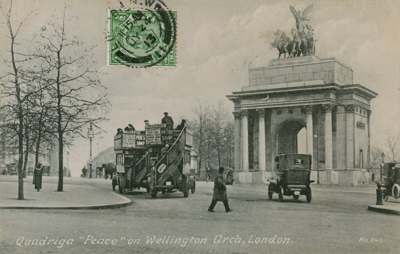 Quadriga Peace på Wellington Arch i London. Postkort sendt i 1913. av English Photographer