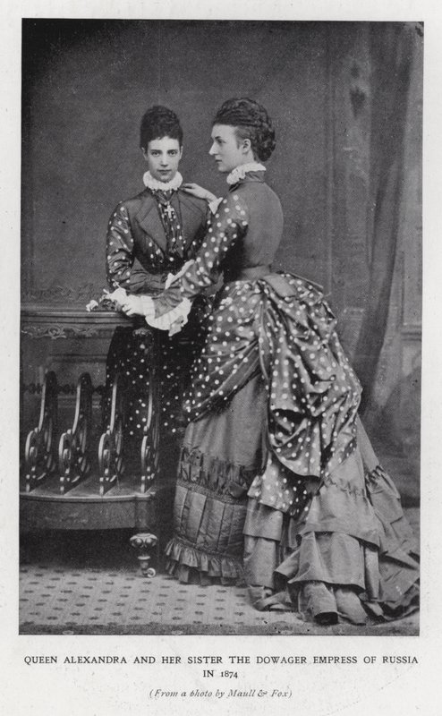 Dronning Alexandra og enkekeiserinne av Russland av English Photographer