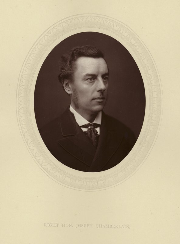 Høyre Hon. Joseph Chamberlain av English Photographer