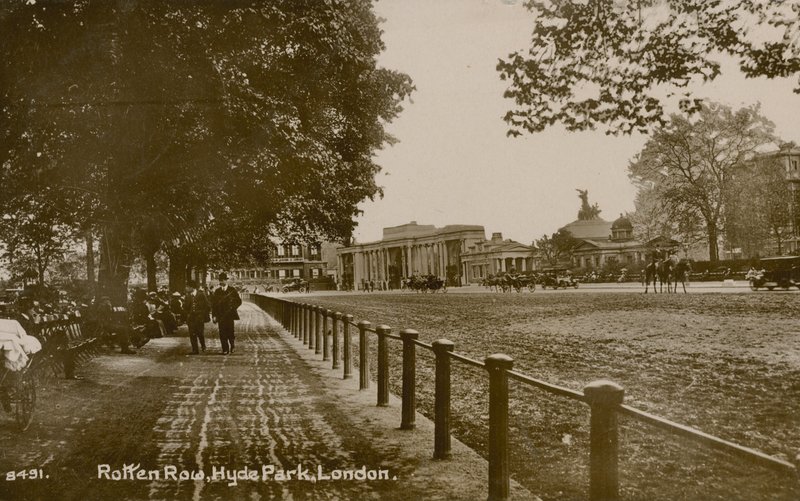 Rotten Row, Hyde Park, London av English Photographer