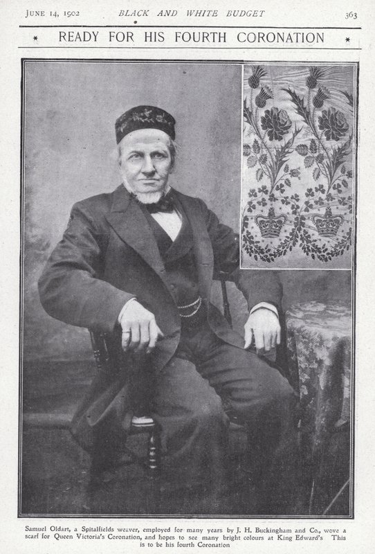 Samuel Oldart, vever fra Spitalfields, London, som vevde et skjerf til kroningen av dronning Victoria (s/hv-bilde) av English Photographer