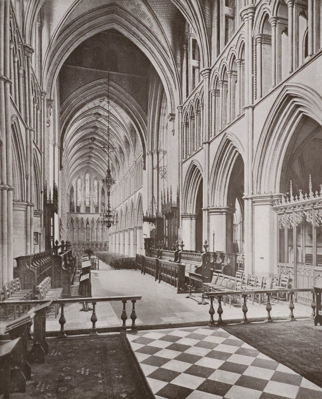 Southwark Cathedral, koret og Nave, med utsikt mot vest av English Photographer