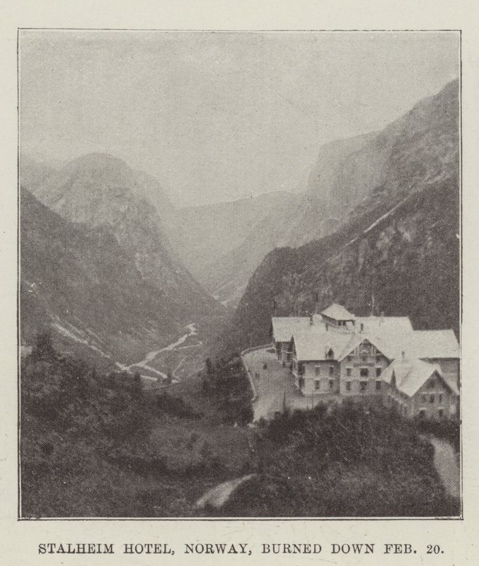 Stalheim Hotel brant ned 20. februar av English Photographer