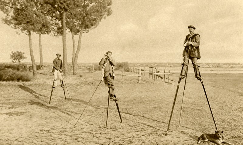 Stylter (svart-hvitt-bilde) av English Photographer