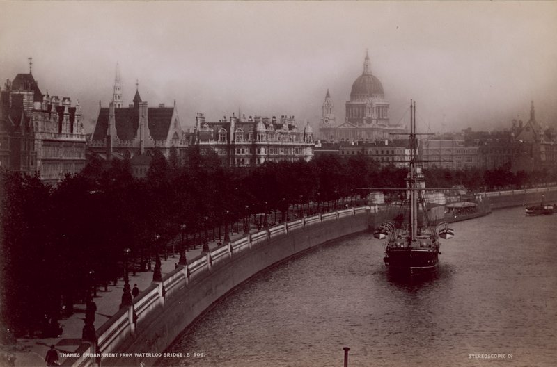 Thames Embankment fra Waterloo Bridge av English Photographer