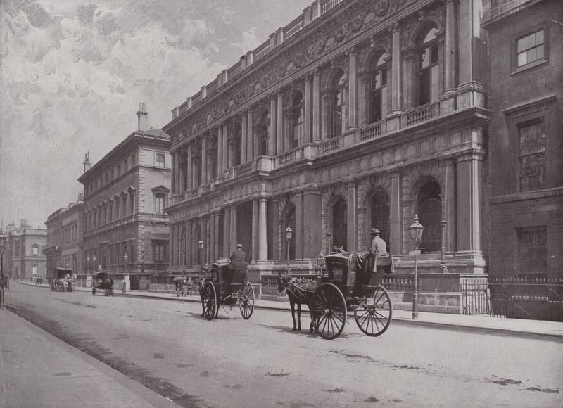 The Carlton and Reform Clubs, Pall Mall av English Photographer