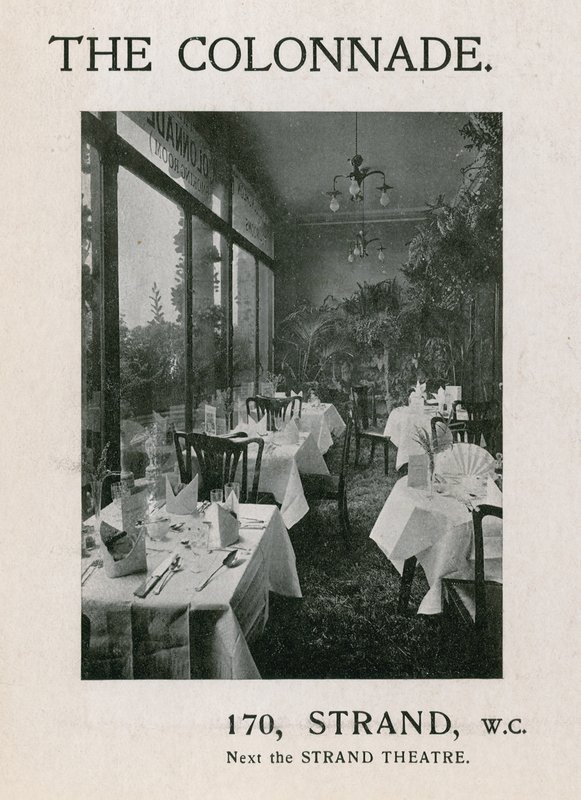 The Colonnade, 170 Strand av English Photographer