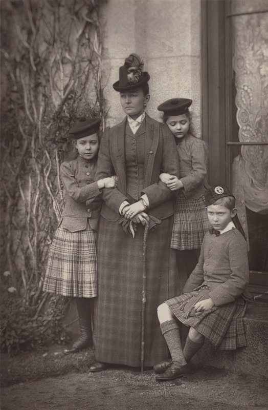 Hertuginnen av Connaught og familie av English Photographer