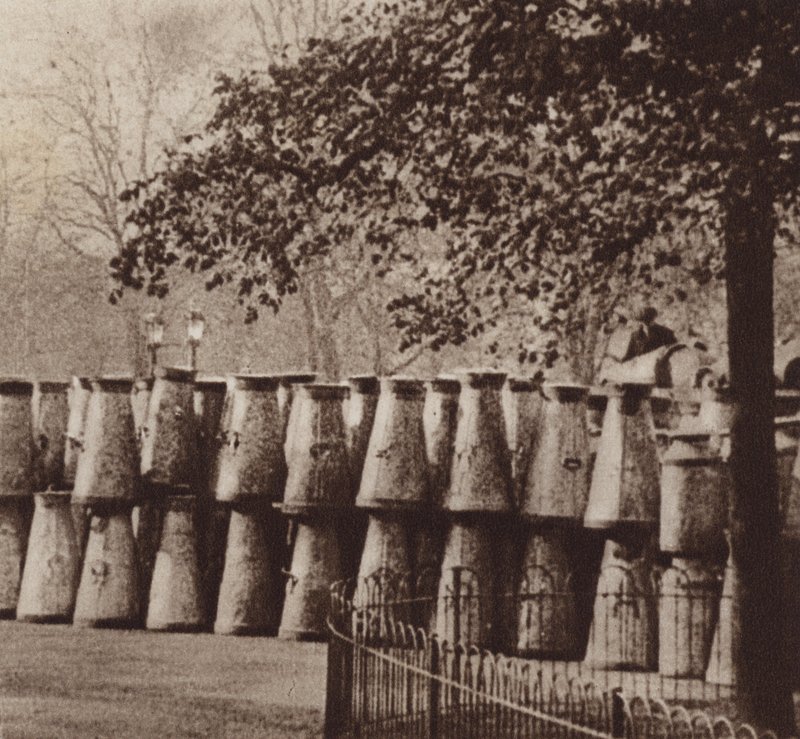 Generalstreiken i 1926, melkedepotet i Hyde Park London av English Photographer