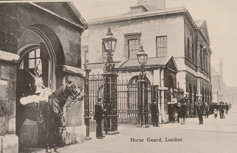 Horse Guards, London av English Photographer
