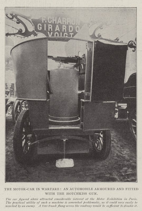 Motor-Car in Warfare, en bil pansret og utstyrt med Hotchkiss Gun av English Photographer