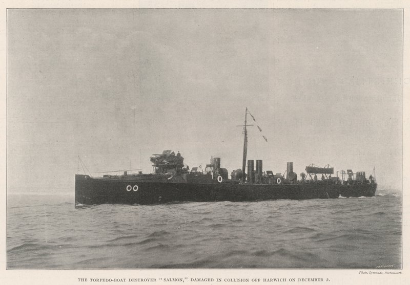 Torpedo-Boat Destroyer Salmon, skadet i kollisjon utenfor Harwich 2. desember av English Photographer