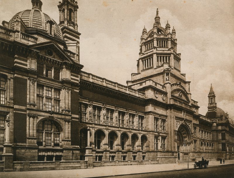 Victoria og Albert-museet, 1899 av English Photographer