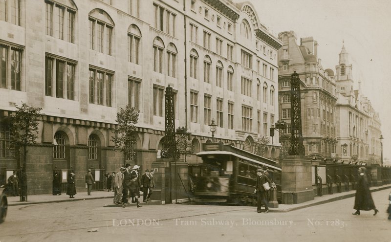 Trikke-t-bane, Bloomsbury, London av English Photographer