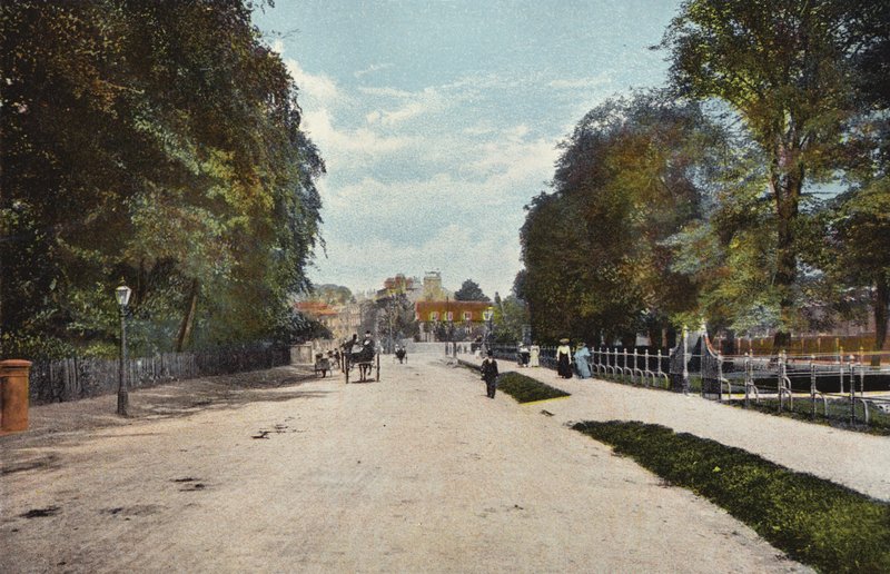 Trumpington Road og Trumpington Street av English Photographer