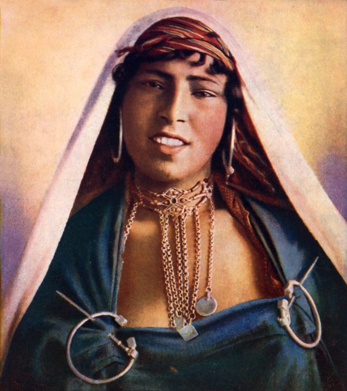 Tunisisk jente (fargebilde) av English Photographer