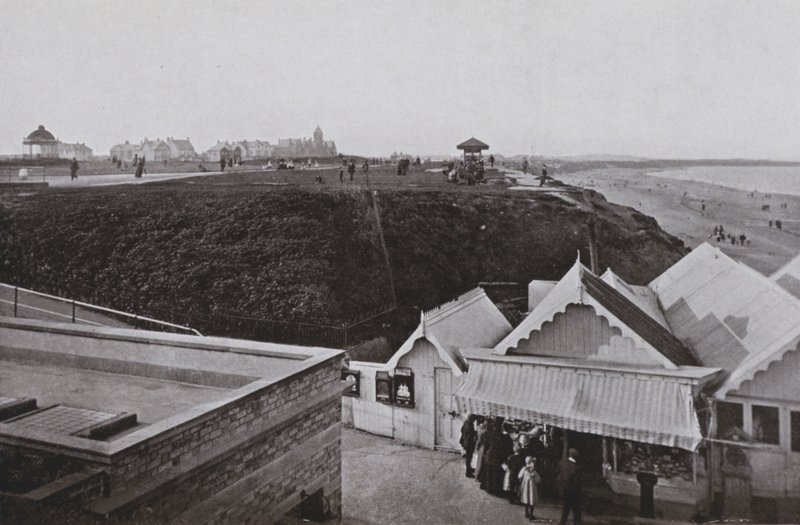 Whitley Bay, The Links (s/hvitt bilde) av English Photographer