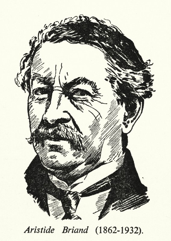 Aristide Briand av English School