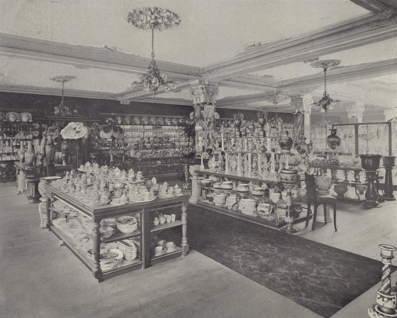 Hjørne i China Showrooms, Harrods (litho) av English School
