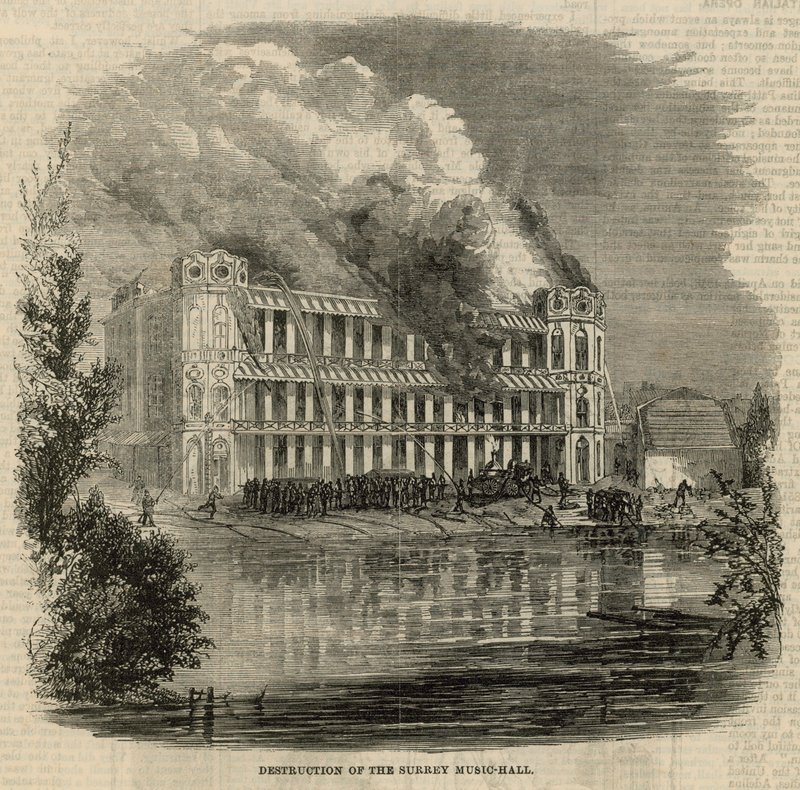 Ødeleggelse av Surrey Music Hall av English School