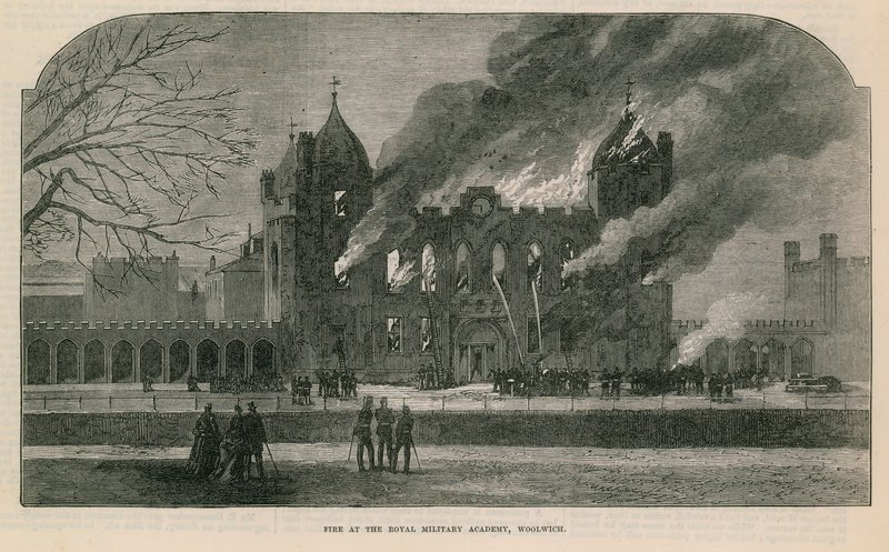 Brann ved Royal Military Academy i Woolwich av English School