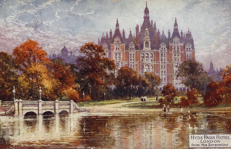 Hyde Park Hotel, London, fra Serpentine av English School