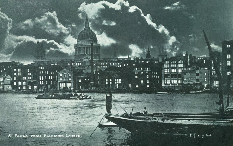 St Pauls Cathedral fra Bankside av English School