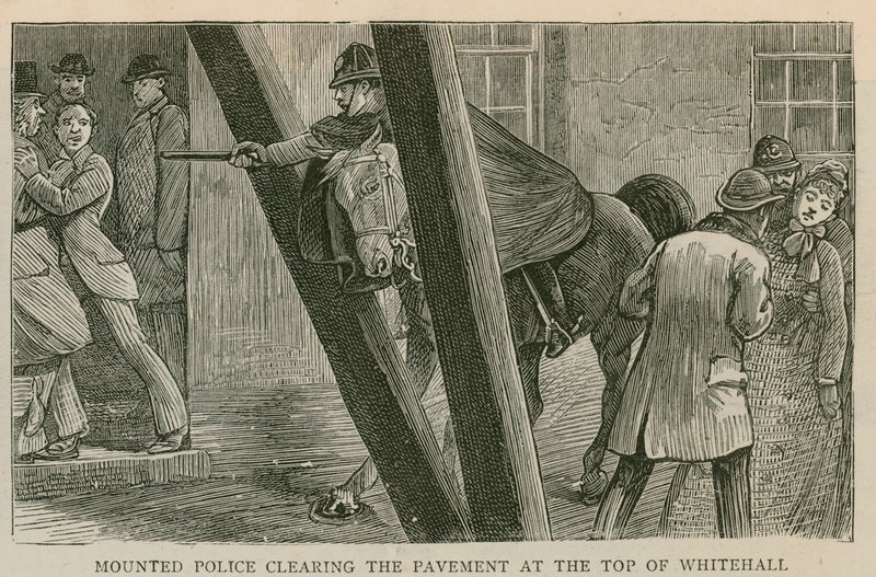 The Riot in Trafalgar Square: Montert politi som rydder fortauet på toppen av Whitehall av English School