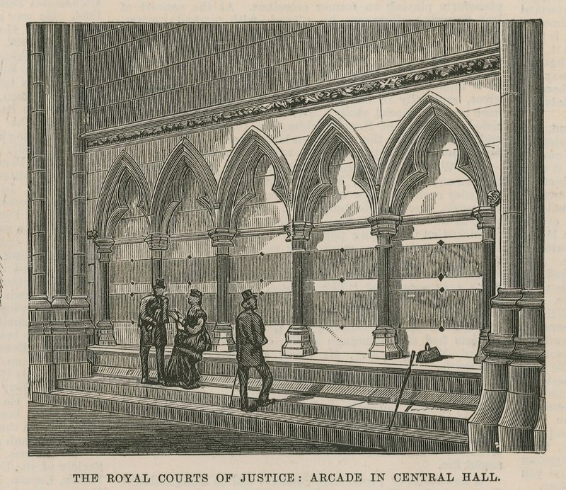The Royal Courts of Justice: Arcade i Central Hall av English School