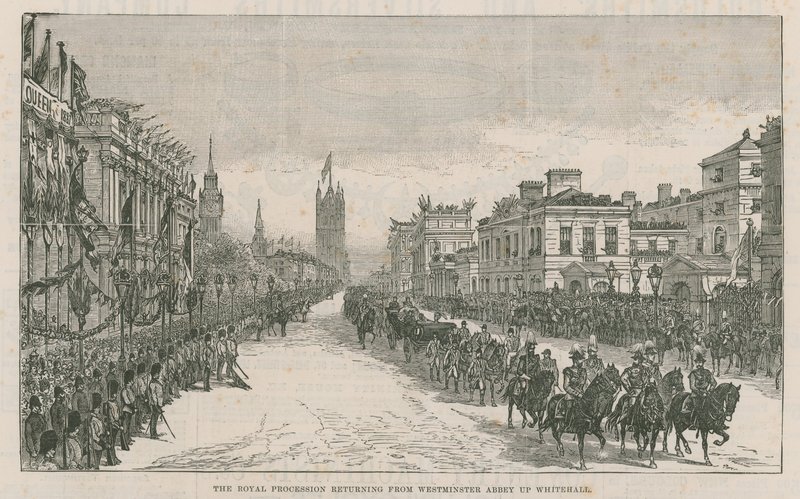 Den kongelige prosesjonen returnerer fra Westminster Abbey opp Whitehall av English School