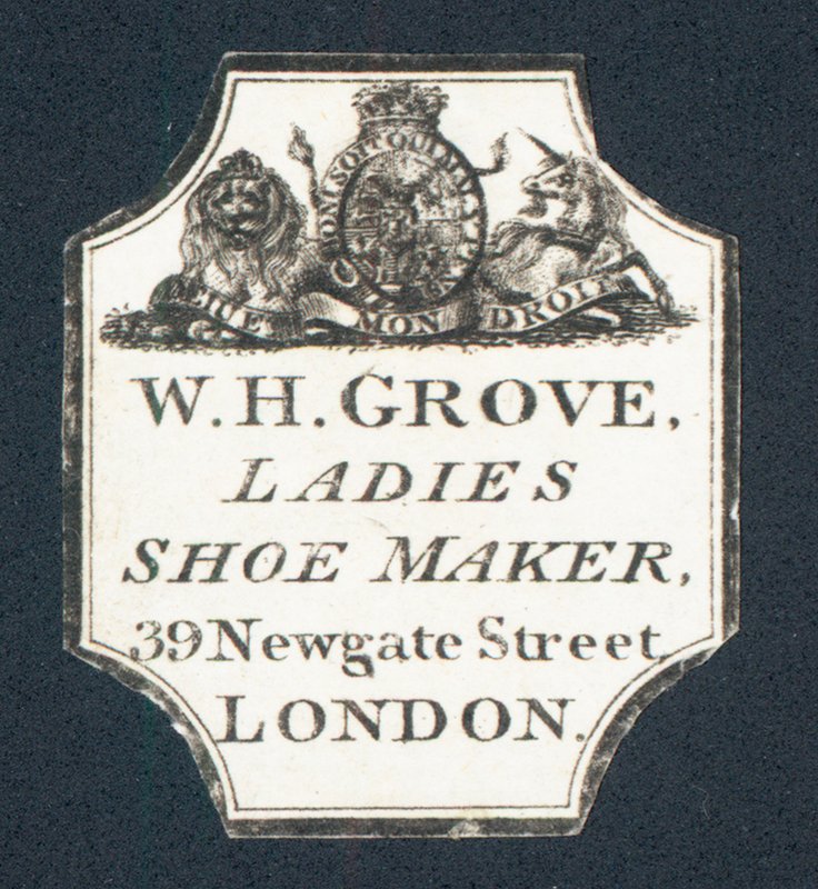W H Grove, Dameskomaker, handelskort av English School