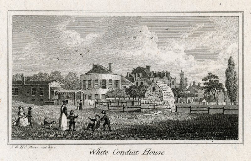White Conduit House av English School