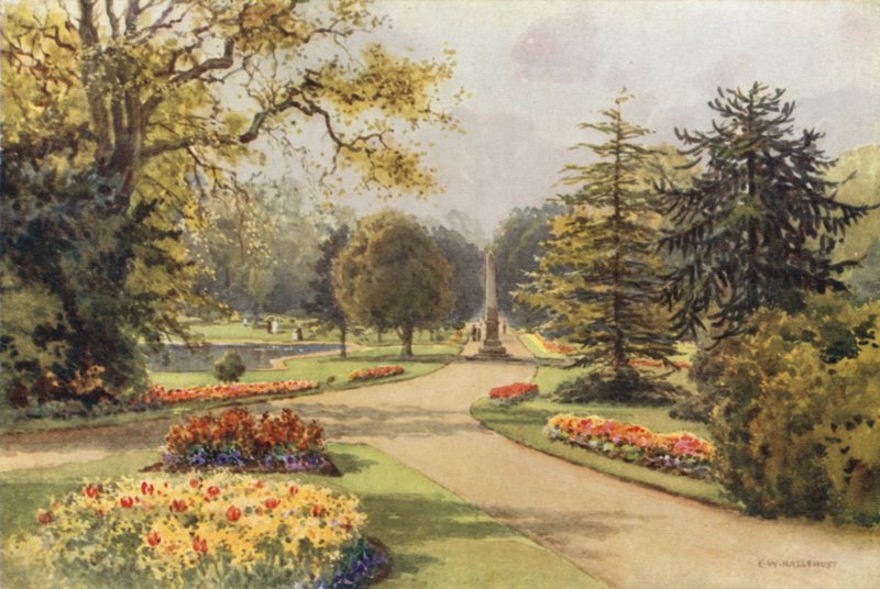I Jephson Gardens, Leamington (farge litho) av Ernest William Haslehust