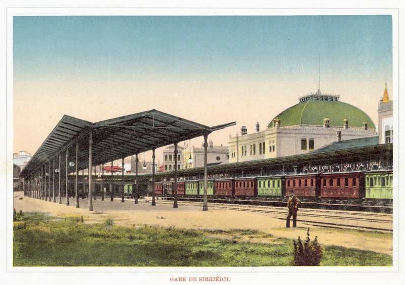 Gare De Sirkiedji (fargebilde) av European Photographer