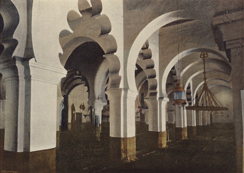 Den store moskeen i Djama-Kebor, til Tlemcen av European Photographer