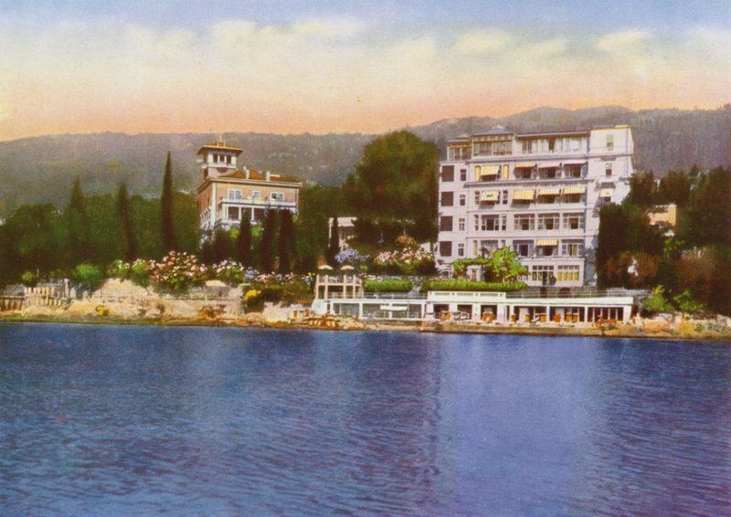 Abbazia, nå Opatija i Kroatia: Sanatorium "Abbazia", ​​Dr. Szego, og Villa Kubelik (bilde) av European Photographer