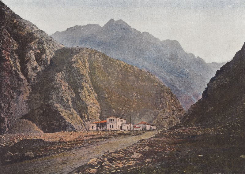 Kaichaour, Military Road Station av European Photographer