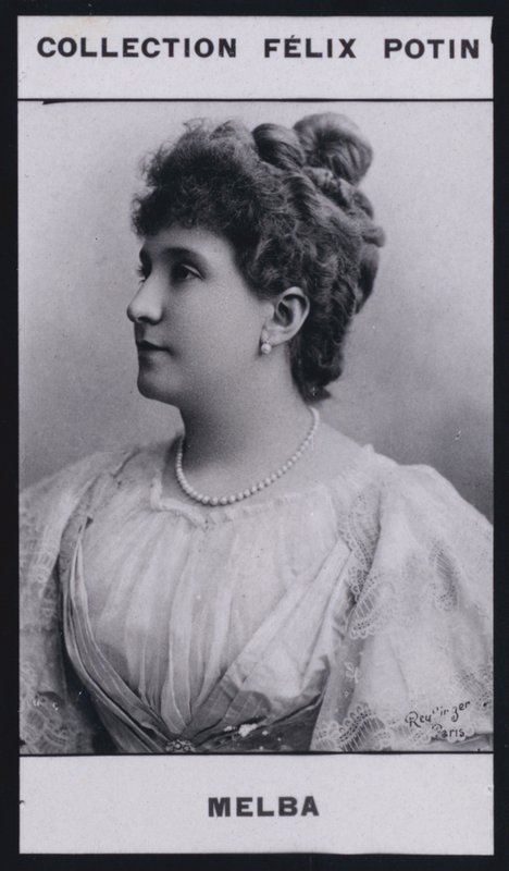 Madame Nellie Melba (1860) (s/hvitt-bilde) av European Photographer