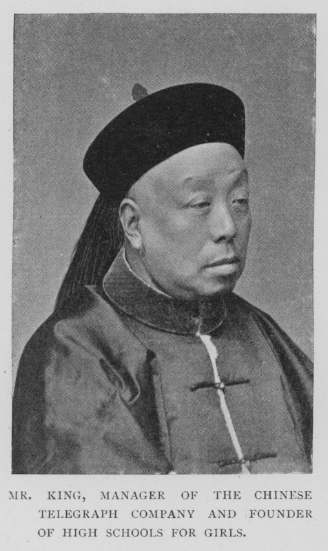 Mr King, sjef for Chinese Telegraph Company og grunnlegger av videregående skoler for jenter (s/hvitt-bilde) av European Photographer