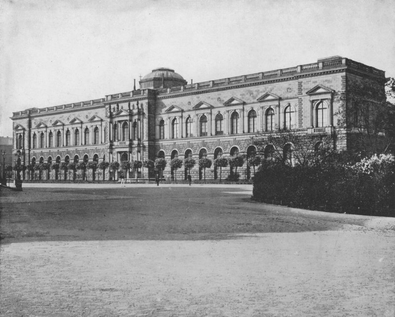 Museum i Dresden (s/hvitt bilde) av European Photographer