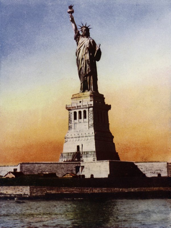 Frihetsgudinnen, New York havn (bilde) av European Photographer